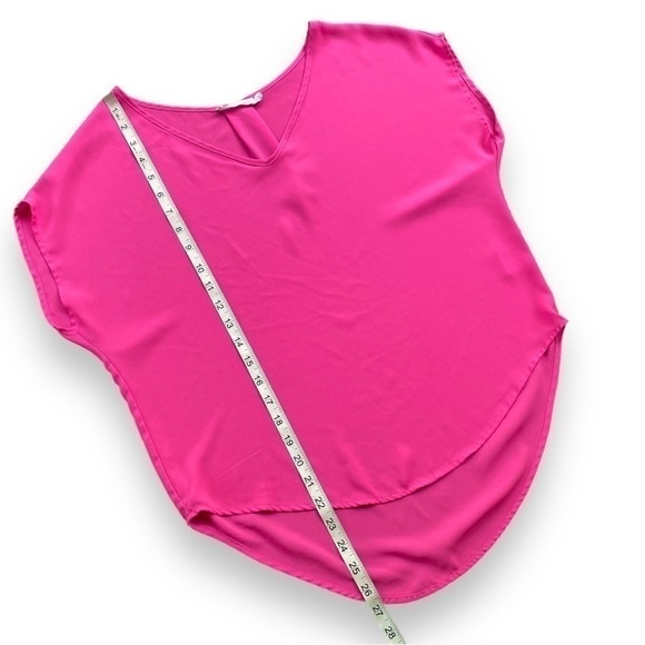 LEITH Hot Pink Short Sleeve V-neck Blouse | Size Small - Picture 11 of 13